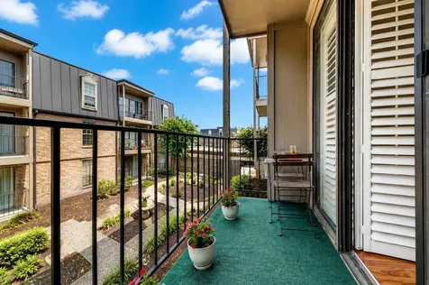 2475 Underwood Street 290 Houston TX 77030