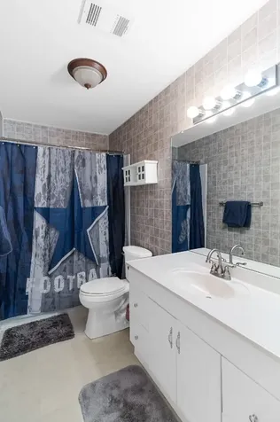 1112 S Fm 441 Road Louise TX 77455