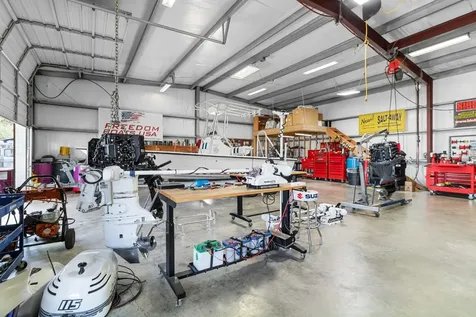 1112 S Fm 441 Road Louise TX 77455