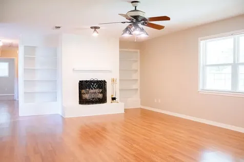 3240 County Road 155 Alvin TX 77511