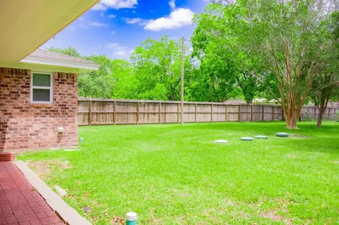 3240 County Road 155 Alvin TX 77511