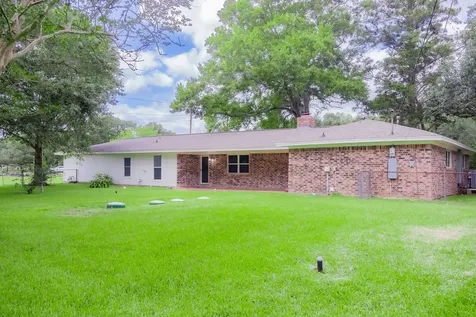 3240 County Road 155 Alvin TX 77511