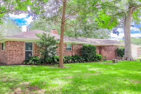 3240 County Road 155 Alvin TX 77511