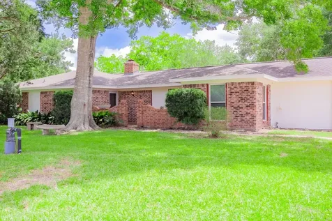 3240 County Road 155 Alvin TX 77511