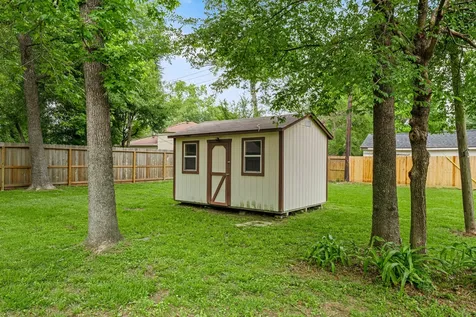 25802 Maplewood Drive Spring TX 77386