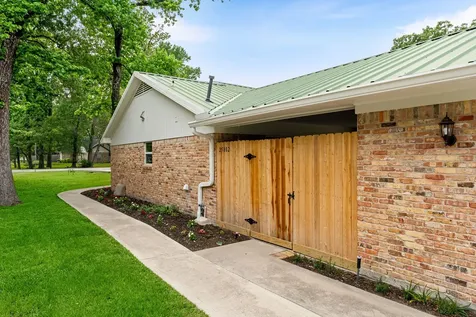 25802 Maplewood Drive Spring TX 77386
