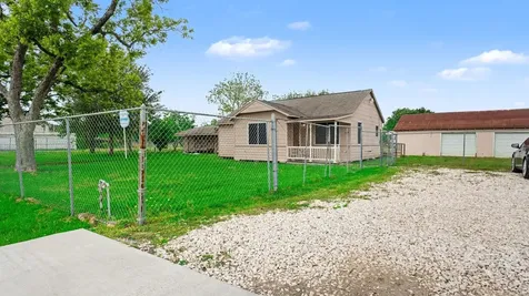 5615 John Martin Road Baytown TX 77521
