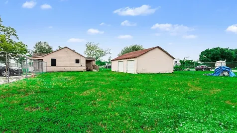 5615 John Martin Road Baytown TX 77521