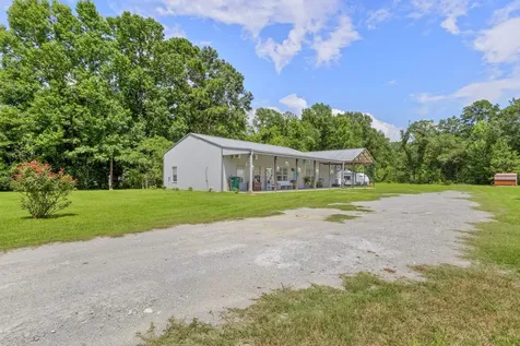 768 County Road 792 Buna TX 77612