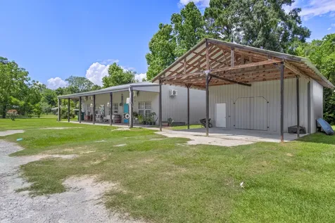 768 County Road 792 Buna TX 77612