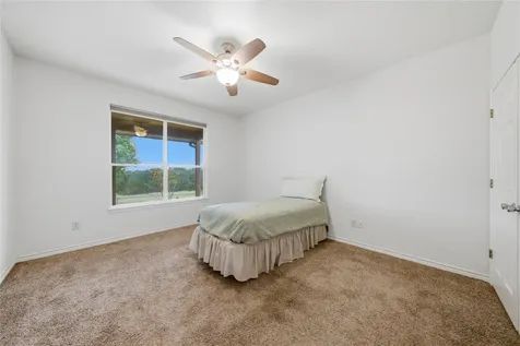 7926 White Oak Road Kerrville TX 78028