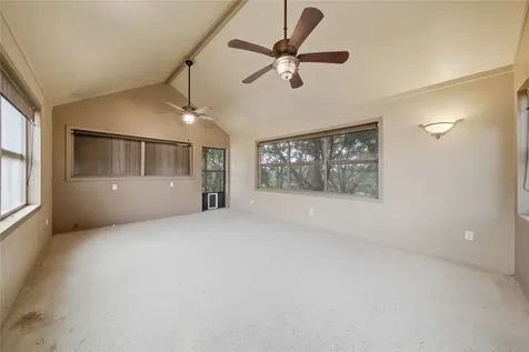 7926 White Oak Road Kerrville TX 78028