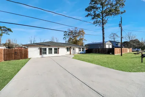 16121 Palm Street Channelview TX 77530