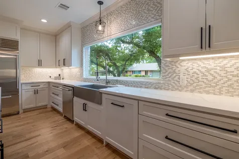 5230 Redstart Street Houston TX 77035