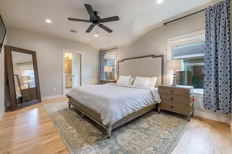 5230 Redstart Street Houston TX 77035