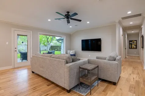5230 Redstart Street Houston TX 77035