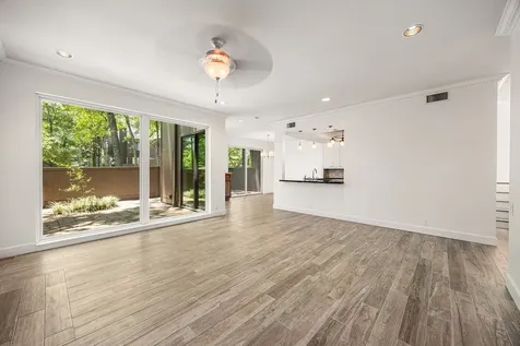 241 Litchfield Lane Houston TX 77024