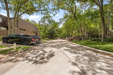 241 Litchfield Lane Houston TX 77024