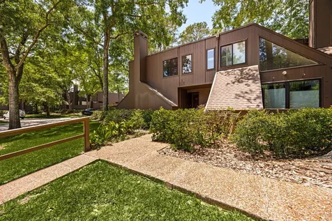 241 Litchfield Lane Houston TX 77024