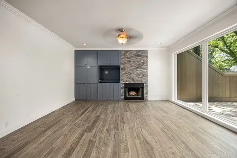 241 Litchfield Lane Houston TX 77024