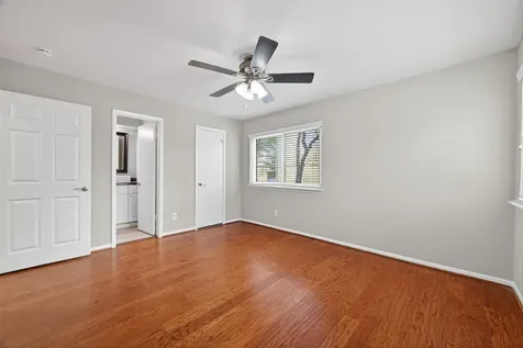 1114 Augusta Drive 10 Houston TX 77057