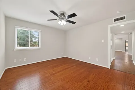 1114 Augusta Drive 10 Houston TX 77057