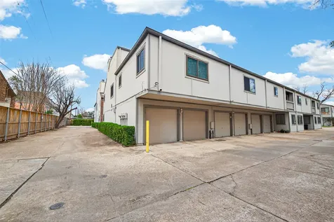 1114 Augusta Drive 10 Houston TX 77057