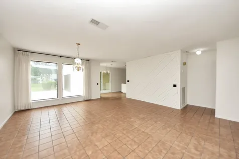 4306 Shady Springs Drive Seabrook TX 77586