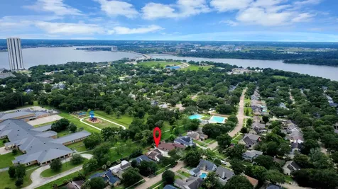 4306 Shady Springs Drive Seabrook TX 77586