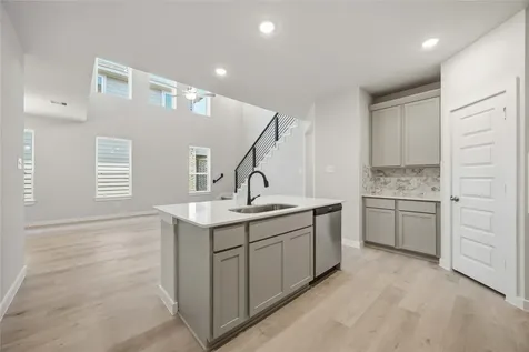 1060 Lilly Lane Bellville TX 77418