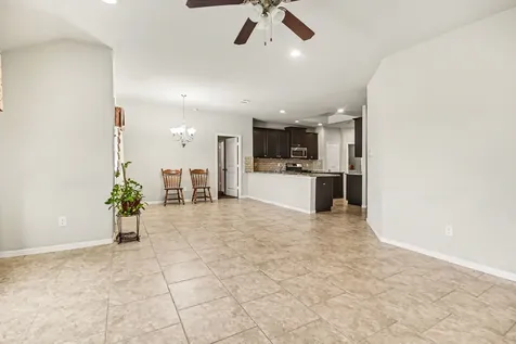 2930 Canadian Goose Lane Baytown TX 77521
