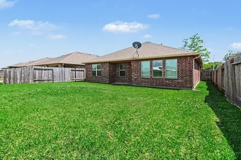 2930 Canadian Goose Lane Baytown TX 77521