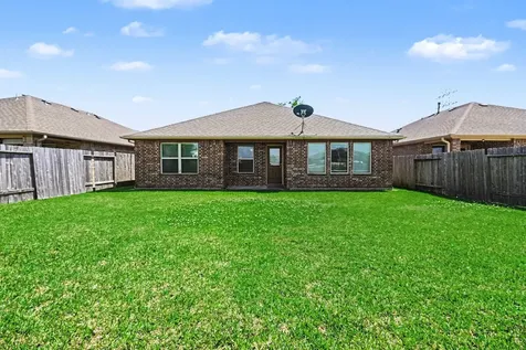 2930 Canadian Goose Lane Baytown TX 77521