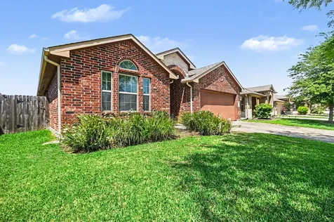 2930 Canadian Goose Lane Baytown TX 77521