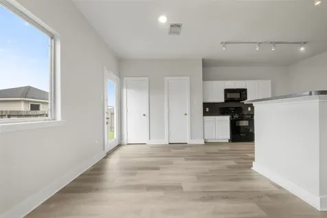 6143 Settlers Lake Circle E Katy TX 77449