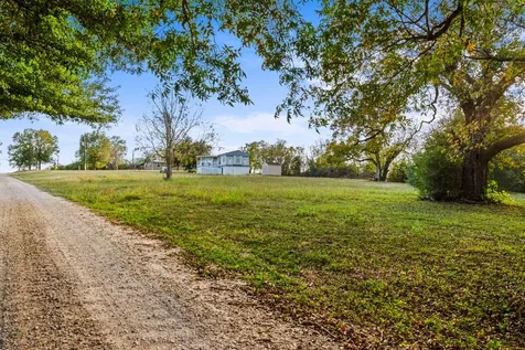 4959 Rock Island Lane Washington TX 77880