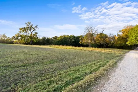 4959 Rock Island Lane Washington TX 77880