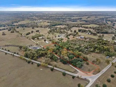 4959 Rock Island Lane Washington TX 77880