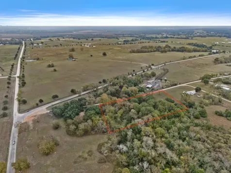 4959 Rock Island Lane Washington TX 77880