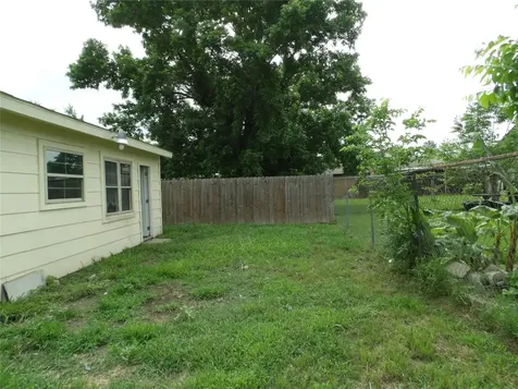 3403 Tidewater Drive Houston TX 77045