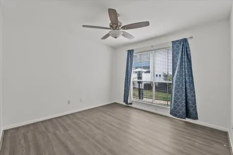 3506 Cove View Boulevard 303 Galveston TX 77554
