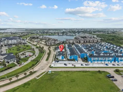 3506 Cove View Boulevard 303 Galveston TX 77554