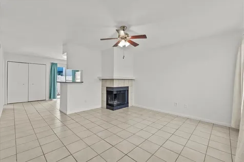 3506 Cove View Boulevard 303 Galveston TX 77554