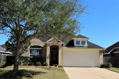 2409 Avalon Trace Lane Pearland TX 77581