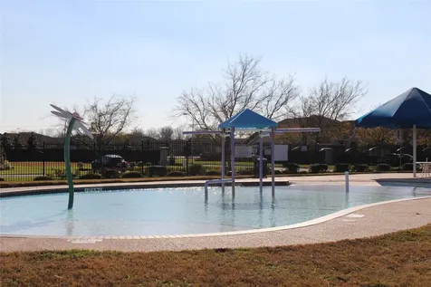 2409 Avalon Trace Lane Pearland TX 77581