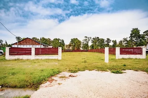 485 County Road 5041 Cleveland TX 77327