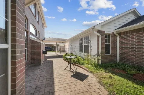 1602 Orlando Street Friendswood TX 77546