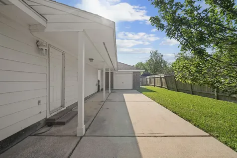 1602 Orlando Street Friendswood TX 77546