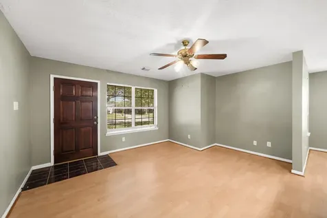 1602 Orlando Street Friendswood TX 77546