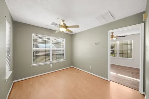 1602 Orlando Street Friendswood TX 77546